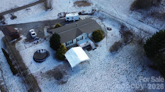 703 Garren Creek Road, Fairview, NC 28730