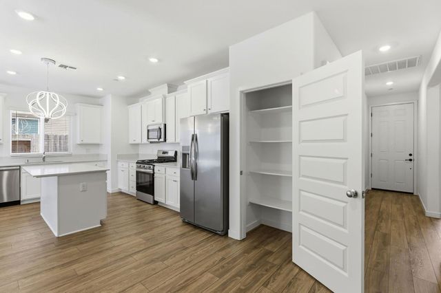 12542 Surfbird Way, Rancho Cordova, CA 95742