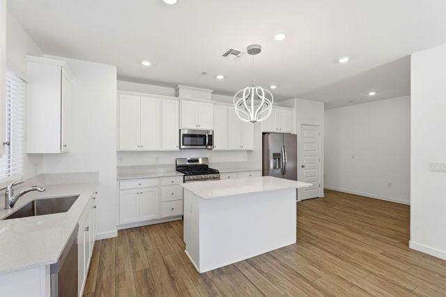 12542 Surfbird Way, Rancho Cordova, CA 95742