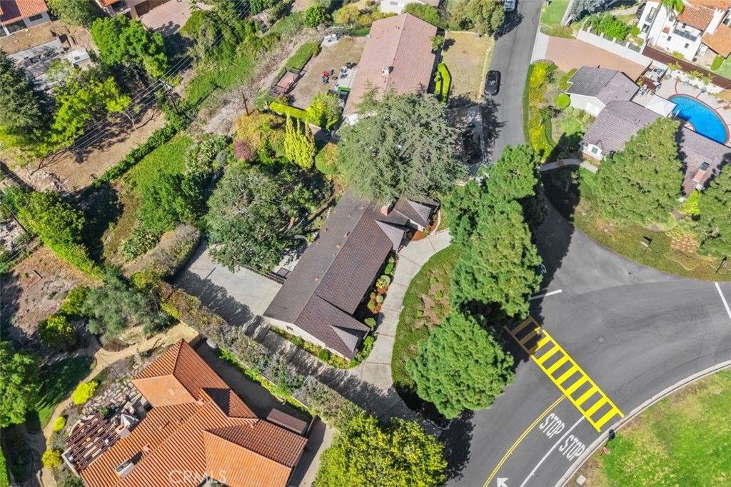 1121 Via Coronel, Palos Verdes Estates, CA 90274 — photo 2