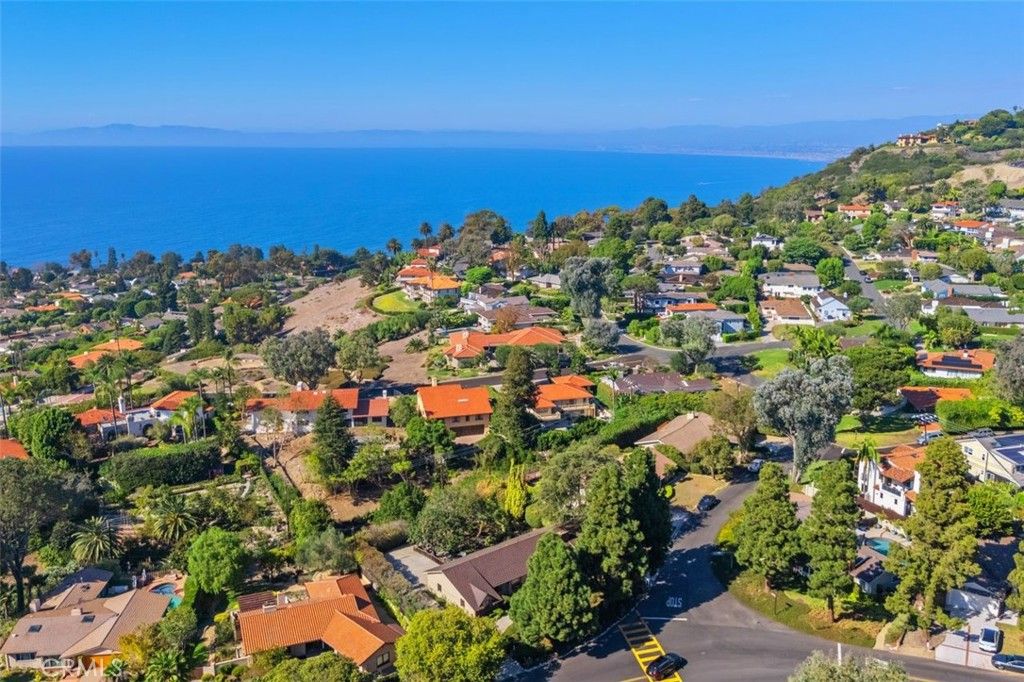 1121 Via Coronel, Palos Verdes Estates, CA 90274 — photo 3