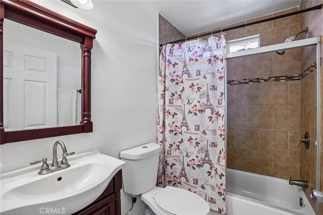 11421 Stanford Avenue, Los Angeles, CA 90059