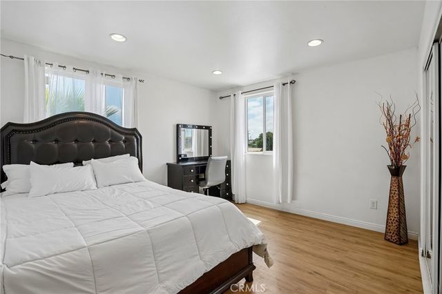 11421 Stanford Avenue, Los Angeles, CA 90059