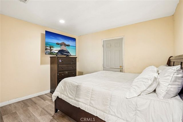 11421 Stanford Avenue, Los Angeles, CA 90059