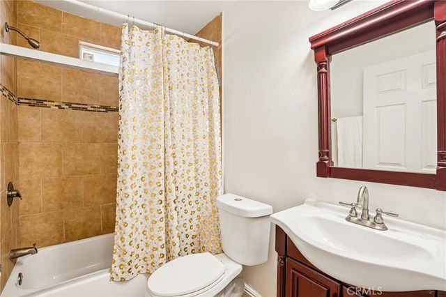 11421 Stanford Avenue, Los Angeles, CA 90059