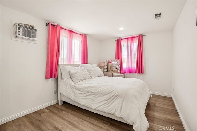 11421 Stanford Avenue, Los Angeles, CA 90059