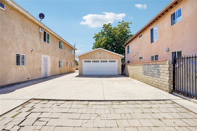 11421 Stanford Avenue, Los Angeles, CA 90059