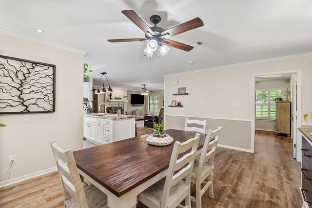 129 Pine Valley Drive, Livingston, TX 77351