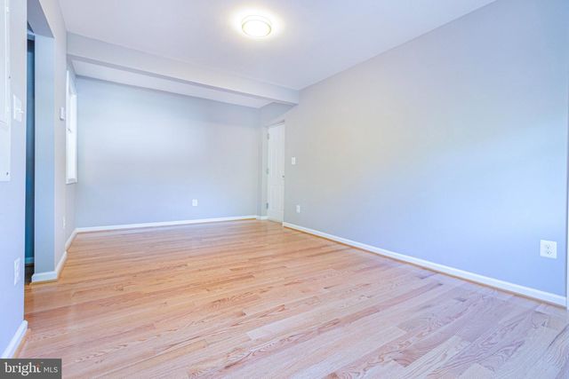 501 32ND ST SE, Washington, DC 20019