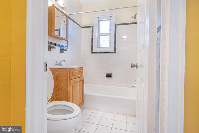 501 32ND ST SE, Washington, DC 20019