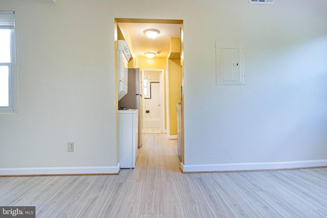501 32ND ST SE, Washington, DC 20019