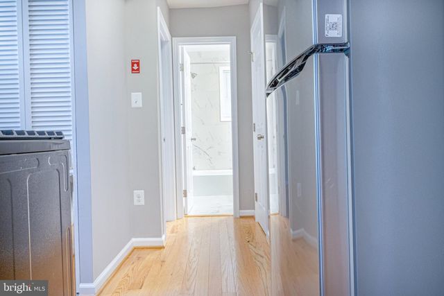 501 32ND ST SE, Washington, DC 20019