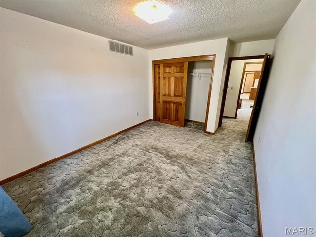 1976 Highway 28, Owensville, MO 65066