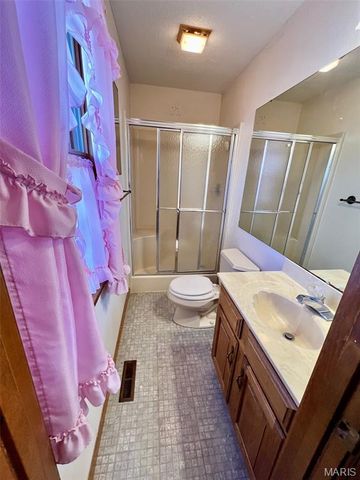 1976 Highway 28, Owensville, MO 65066