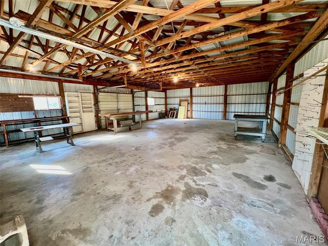 1976 Highway 28, Owensville, MO 65066