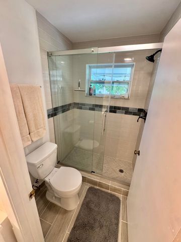 1342 High Point Way SE D, Delray Beach, FL 33445