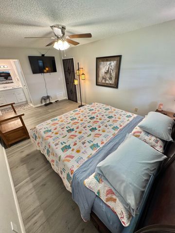 1342 High Point Way SE D, Delray Beach, FL 33445