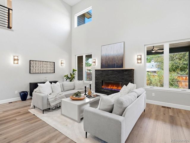 6181 S Spotswood St, Littleton, CO 80120