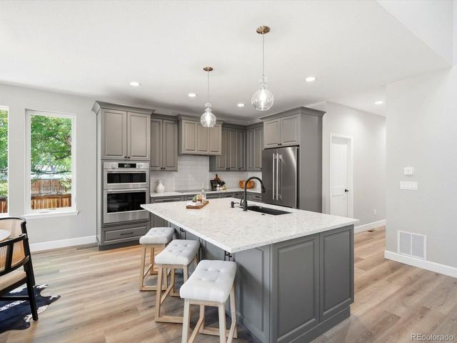 6181 S Spotswood St, Littleton, CO 80120
