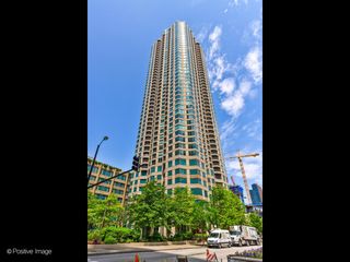 400 N LaSalle Drive 2312, Chicago, IL 60654