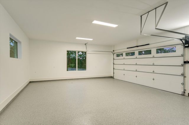 98 Wennmohs PL, Horseshoe Bay, TX 78657