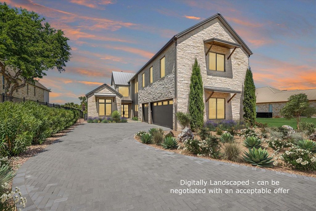 98 Wennmohs PL, Horseshoe Bay, TX 78657