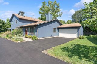 125 Park Meadows Drive, Yellow Springs Vlg, OH 45387