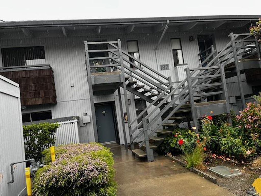 Image 1 of property listing at 182 Kern Street 45, Salinas, CA 93905