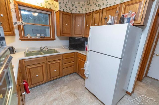 3115-3117 Beech Street, Midland, MI 48642