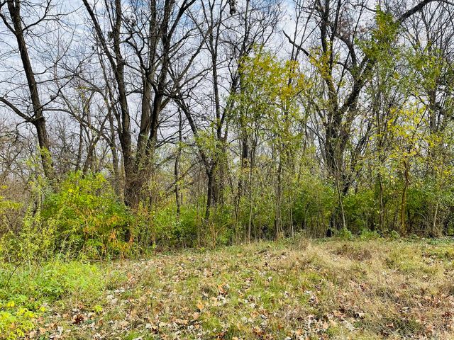 21860 W Il-113 Highway, Custer Park, IL 60481