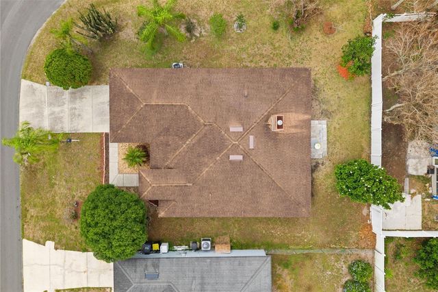 329 LAKE DAISY LOOP, Winter Haven, FL 33884