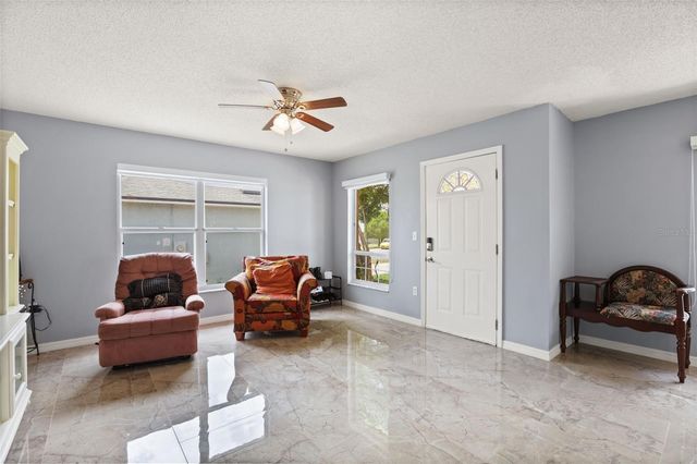 329 LAKE DAISY LOOP, Winter Haven, FL 33884