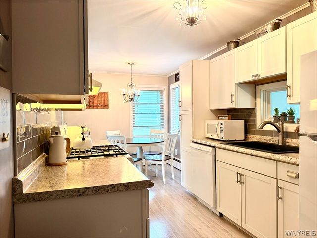 6975 Michael Road, Orchard Park, NY 14127