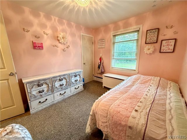 6975 Michael Road, Orchard Park, NY 14127
