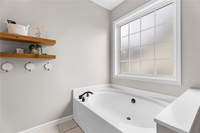 402 Ashwood Lane, Anderson, SC 29625