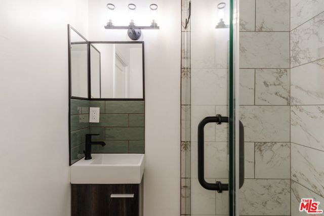 3135 Minnesota Street, Los Angeles, CA 90031