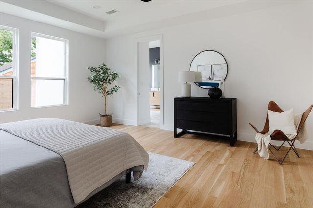 939 N Buckner Boulevard, Dallas, TX 75218