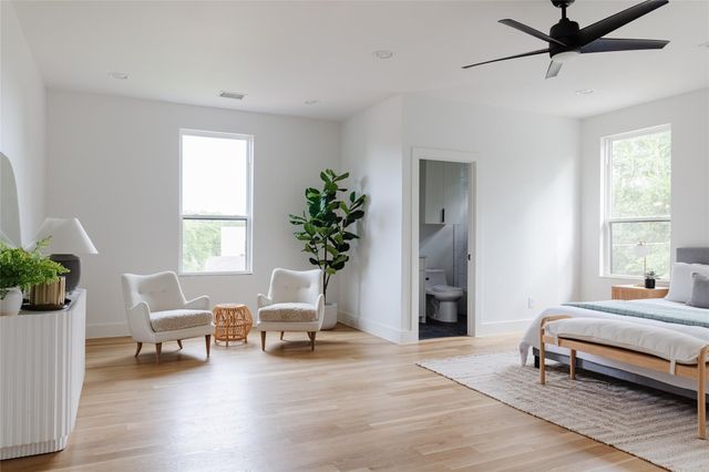 939 N Buckner Boulevard, Dallas, TX 75218