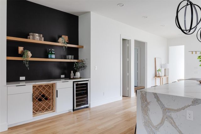 939 N Buckner Boulevard, Dallas, TX 75218
