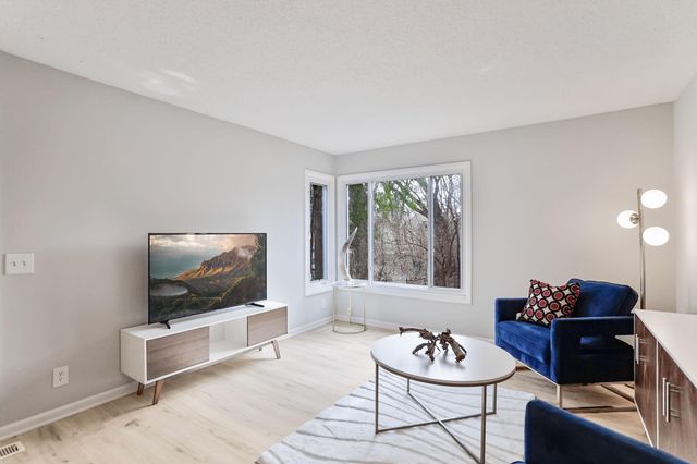 7534 Landau Drive, Bloomington, MN 55438