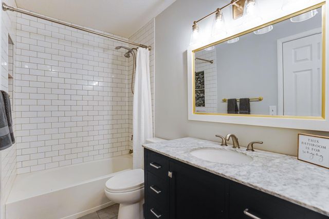 7534 Landau Drive, Bloomington, MN 55438