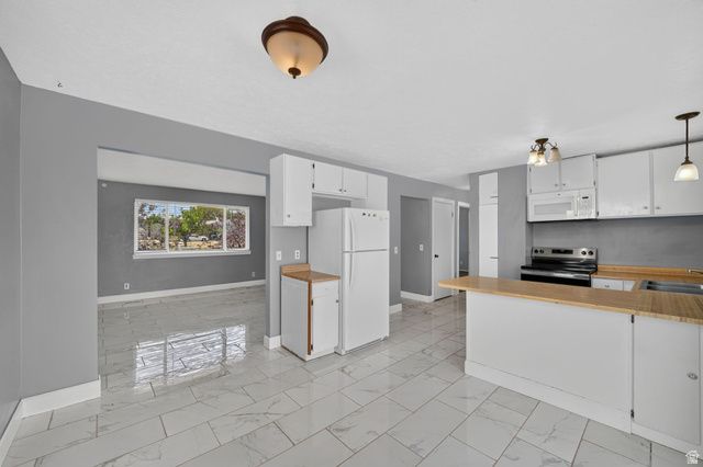 7958 W BRIDGTON DR, Magna, UT 84044