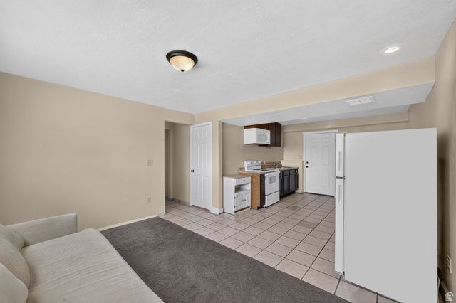 7958 W BRIDGTON DR, Magna, UT 84044