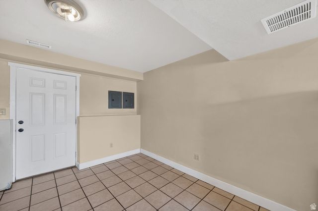 7958 W BRIDGTON DR, Magna, UT 84044