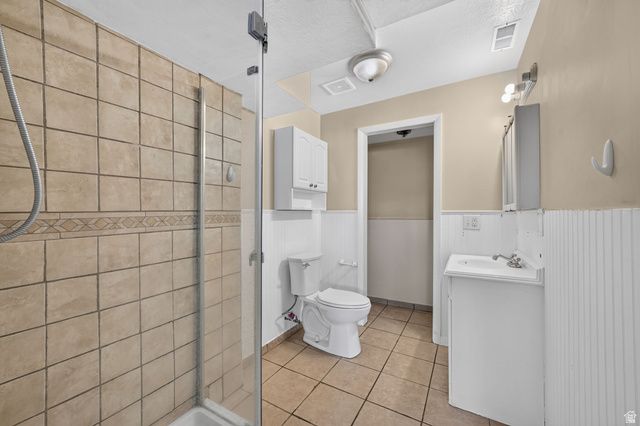 7958 W BRIDGTON DR, Magna, UT 84044