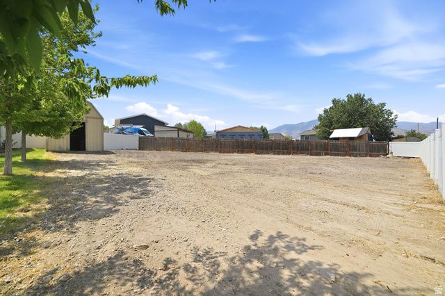 7958 W BRIDGTON DR, Magna, UT 84044