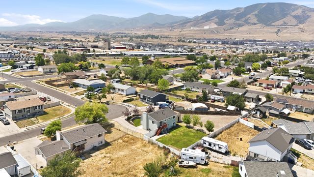 7958 W BRIDGTON DR, Magna, UT 84044