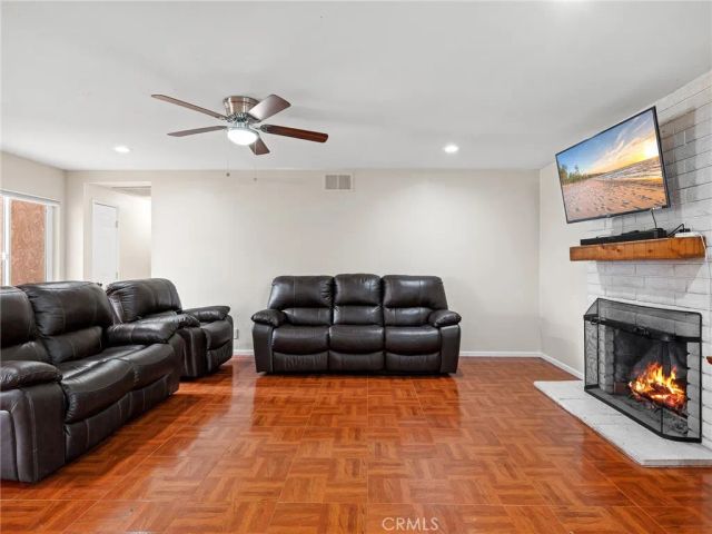 17740 Linden, Hesperia, CA 92345