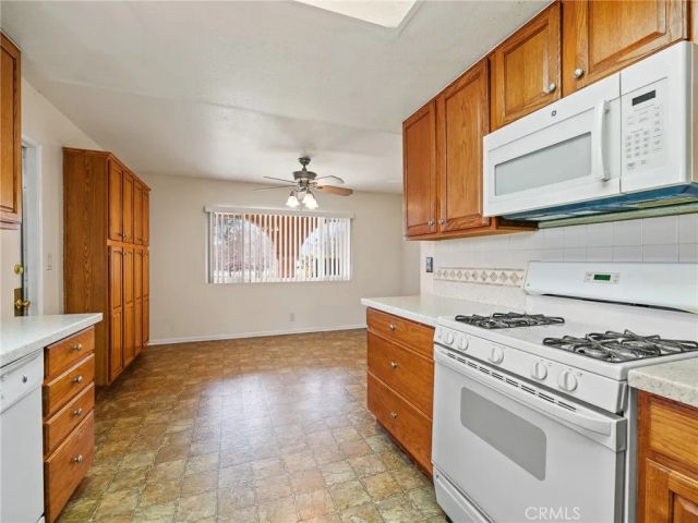 17740 Linden, Hesperia, CA 92345