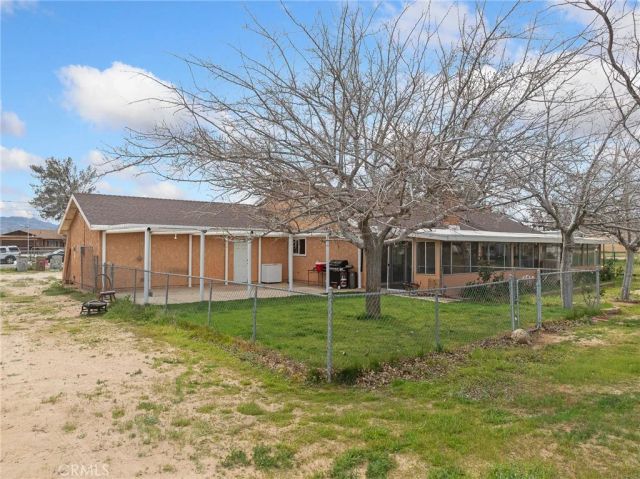 17740 Linden, Hesperia, CA 92345
